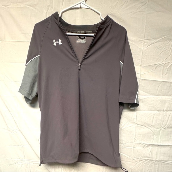 Under Armour Men's Ultimate Loose Fit Short Sleeve Windshirt Gear Size Small - Picture 1 of 5